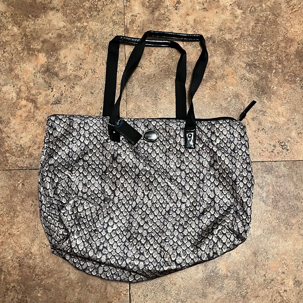 Coachbag